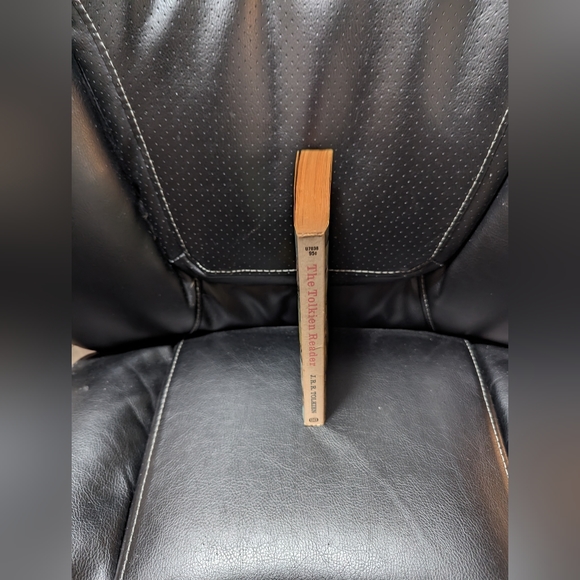 COPY - COPY - The Tolkien Reader. By JRR Tolkien. Stories, Poems and Essay . - Picture 5 of 7